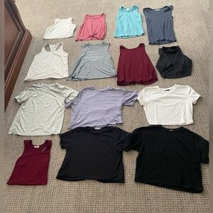Women's Size Medium Bundle of Tops- Fabletics, Richer Poorer, Gym Shark